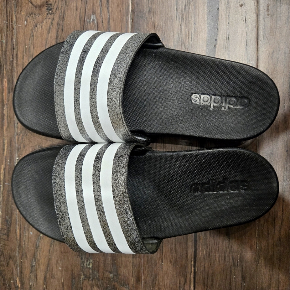 adidas Adilette Comfort Slides Sandal, Core Black/Silver Glitter & White